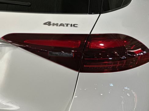 New 2026 Mercedes-Benz GLE 580 4MATIC image 27