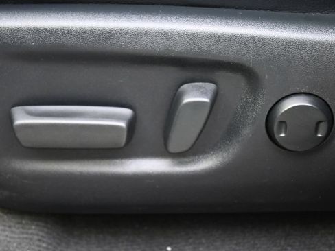 Used 2016 Toyota RAV4 SE AWD/4WD image 11