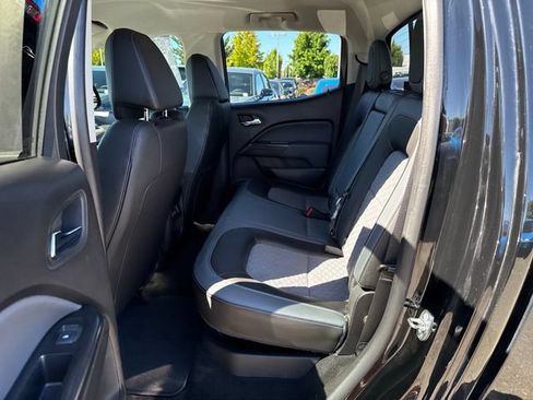 Used 2018 Chevrolet Colorado Z71 AWD/4WD image 14
