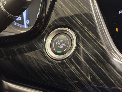 Used 2023 Cadillac XT6 Premium Luxury w/ Technology Package image 45