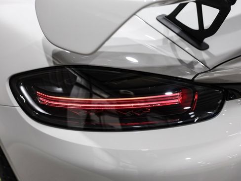 Used 2021 Porsche 718 Cayman GT4 w/ Light Design Package image 57