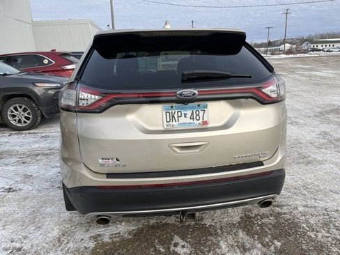 Used 2017 Ford Edge Titanium w/ Equipment Group 302A image 5