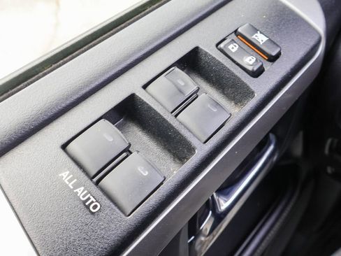 Used 2024 Toyota 4Runner SR5 Premium image 18