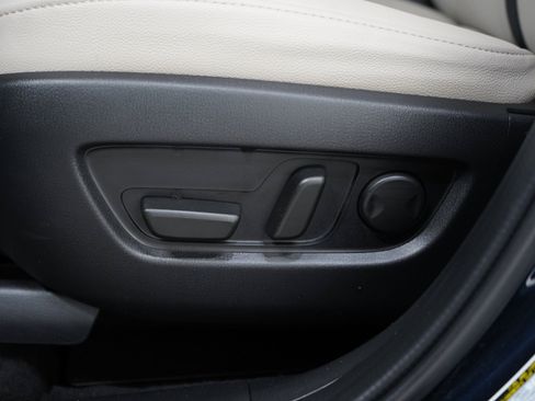 Certified 2024 MAZDA CX-90 Plug-In Hybrid w/ Preferred AWD/4WD image 29
