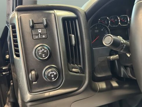 Used 2015 Chevrolet Silverado 1500 LT w/ Rally 2 Edition AWD/4WD image 9