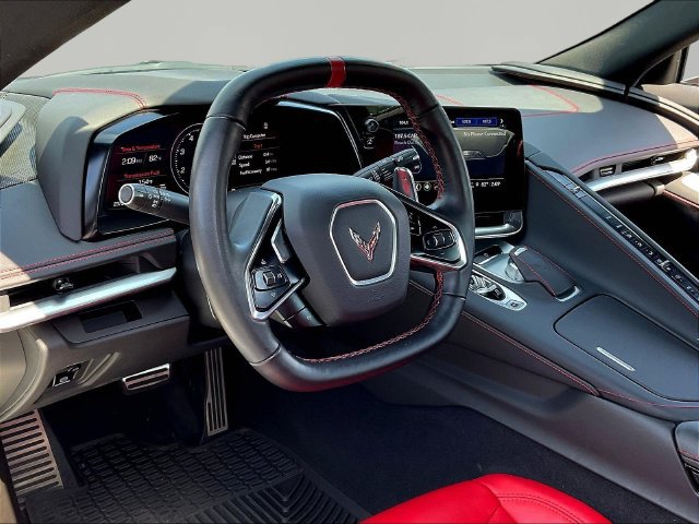 Used 2021 Chevrolet Corvette Stingray Convertible w/ Z51 Performance Package RWD image 17