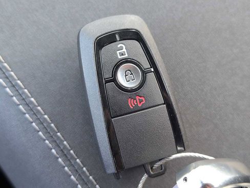 New 2025 Ford Bronco 2-Door image 23