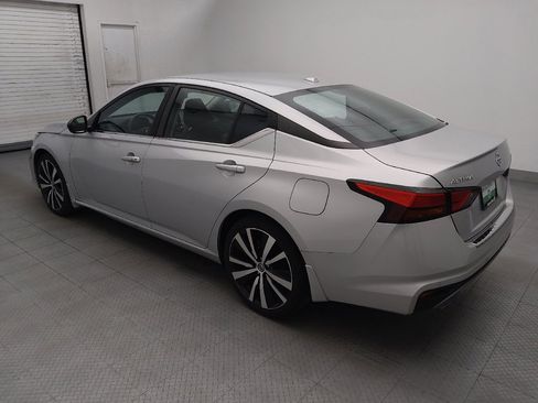 Used 2021 Nissan Altima 2.5 SR FWD image 3