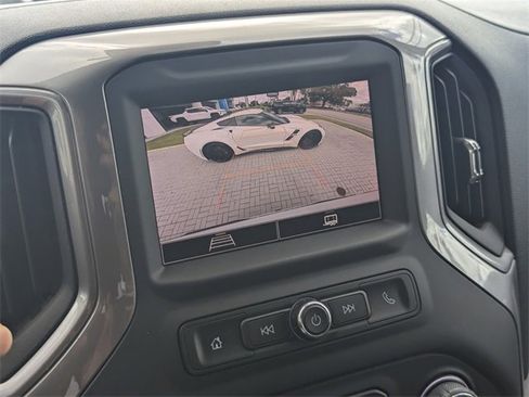 Used 2023 Chevrolet Silverado 1500 Custom image 19