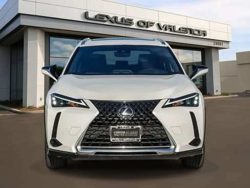 Certified 2024 Lexus UX 250h FWD image 6