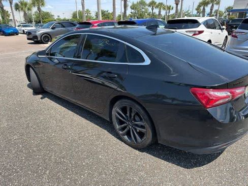 Used 2020 Chevrolet Malibu LT w/ Midnight Edition FWD image 5