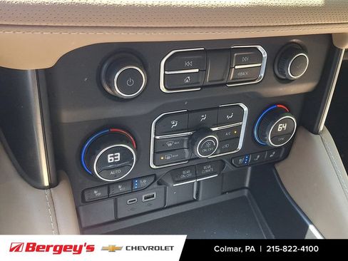 Certified 2023 Chevrolet Tahoe Premier AWD/4WD image 19