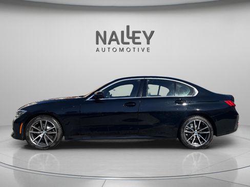 Used 2022 BMW 330i Sedan w/ Driving Assistance Package image 3