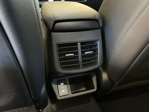 Used 2025 Kia Seltos S image 23