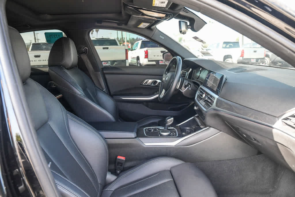 Used 2022 BMW 330i Sedan RWD image 15