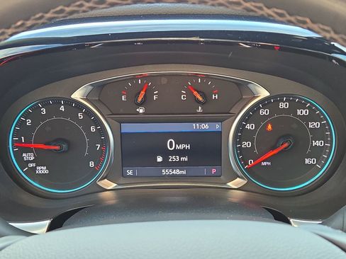 Used 2023 Chevrolet Traverse LT image 20