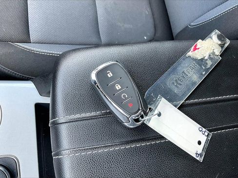 Used 2023 Chevrolet Blazer LT image 36