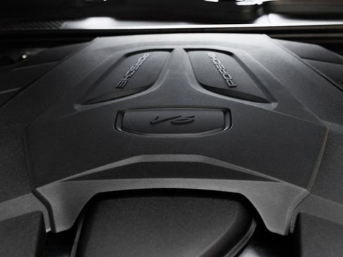 Certified 2026 Porsche Cayenne Coupe AWD/4WD image 44