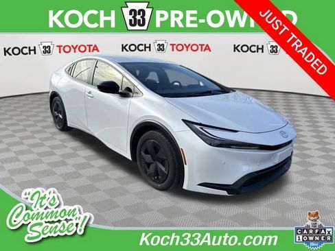Used 2024 Toyota Prius LE image 1
