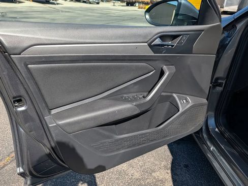 Used 2019 Volkswagen Jetta S w/ Driver Assistance Package FWD image 10