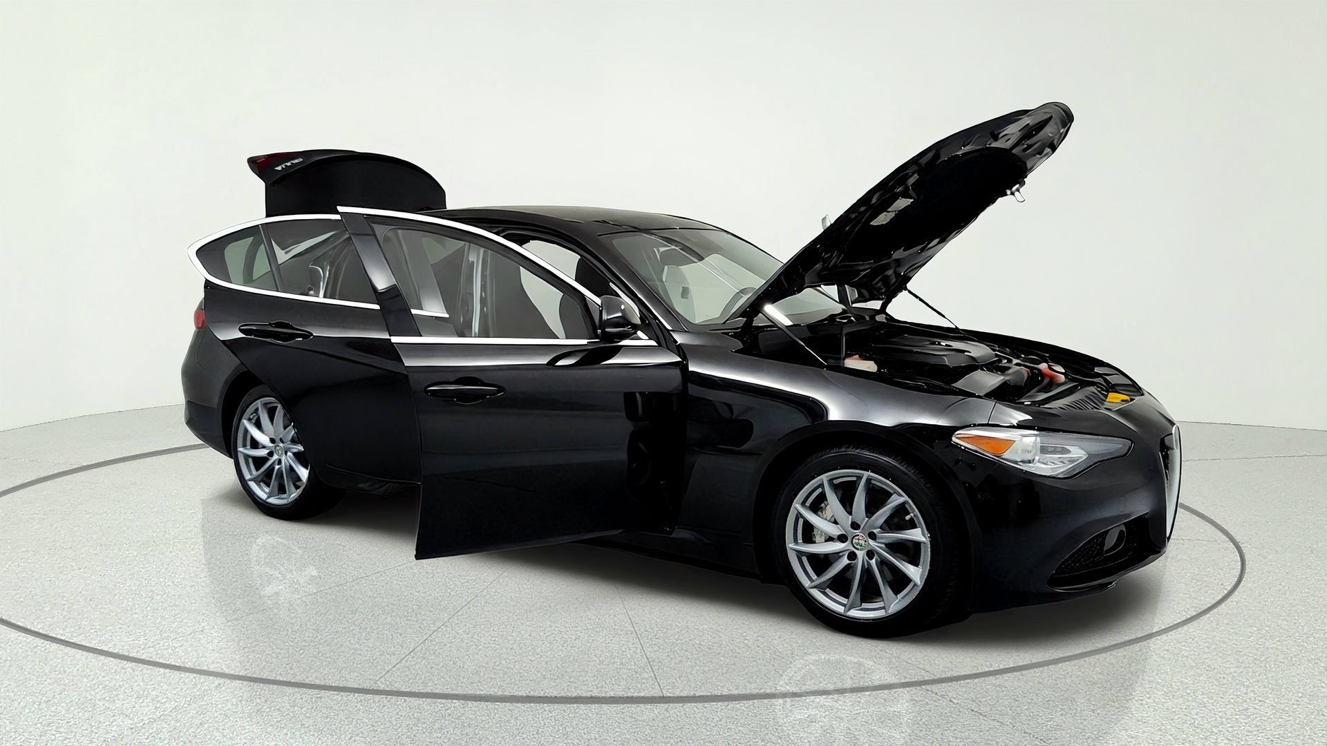 Used 2020 Alfa Romeo Giulia AWD w/ Cold Weather Package image 14