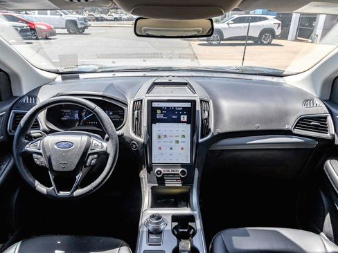 Used 2022 Ford Edge SEL w/ Convenience Package AWD/4WD image 9