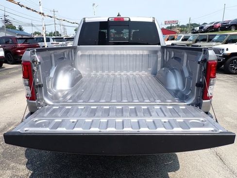 Used 2023 RAM 1500 Big Horn AWD/4WD image 7