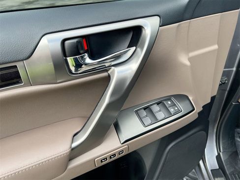 Certified 2023 Lexus GX 460 Premium image 11