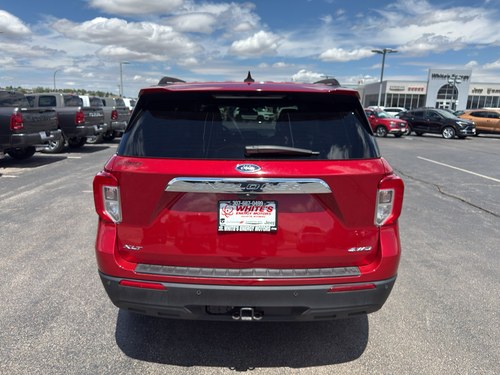 Used 2023 Ford Explorer XLT w/ Class IV Trailer Tow Package AWD/4WD image 6