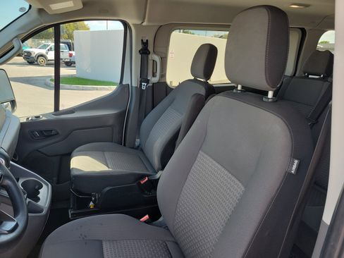 Used 2023 Ford Transit 350 XLT image 12