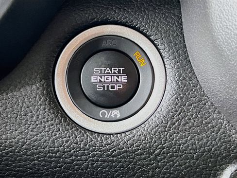 Used 2024 RAM 1500 Big Horn AWD/4WD image 23
