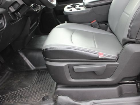 New 2023 RAM 2500 Tradesman image 21