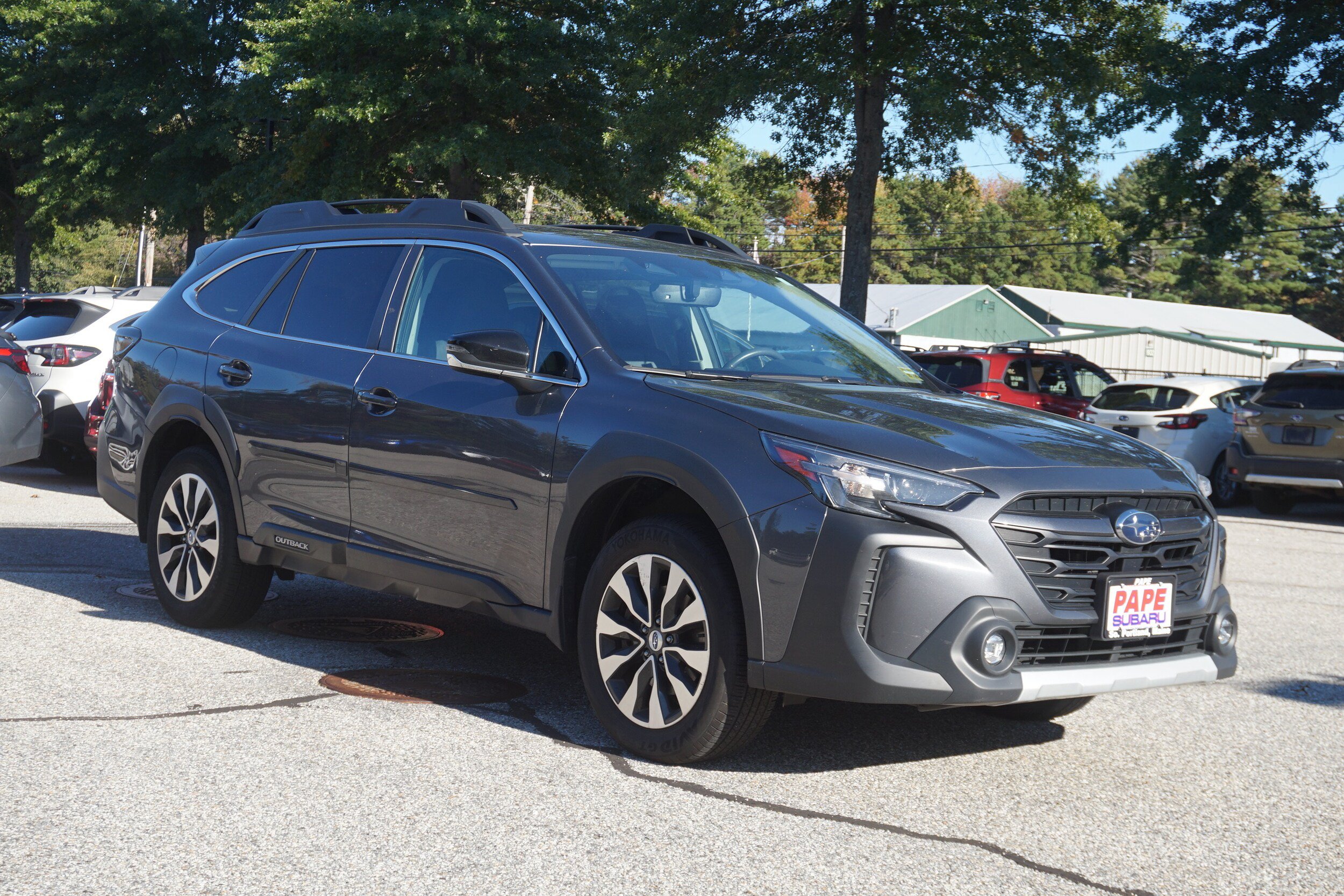 Used 2024 Subaru Outback Limited AWD/4WD image 3