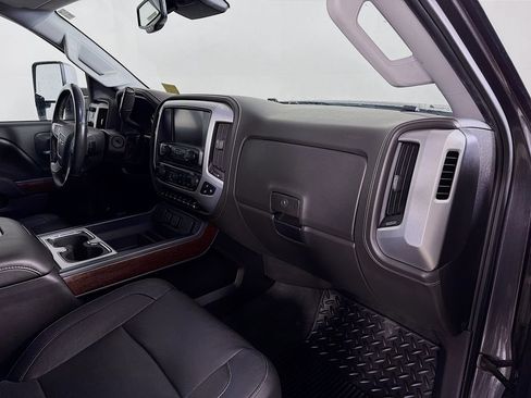 Used 2016 GMC Sierra 2500 SLT w/ Duramax Plus Package AWD/4WD image 26