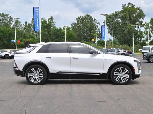 Used 2024 Cadillac Lyriq Tech w/ LPO, Floor Liner Package AWD/4WD image 2
