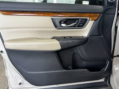 Used 2018 Honda CR-V EX-L image 10
