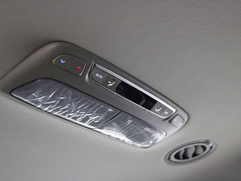 Used 2023 Kia Telluride S image 37