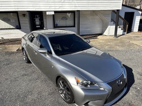 Used 2015 Lexus IS 250 image 34