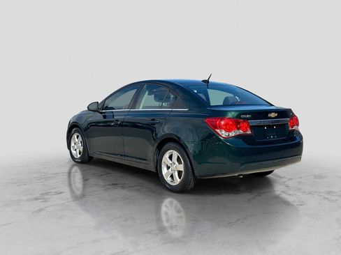 Used 2014 Chevrolet Cruze LT FWD image 4