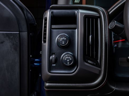 Used 2017 GMC Sierra 1500 SLT image 18