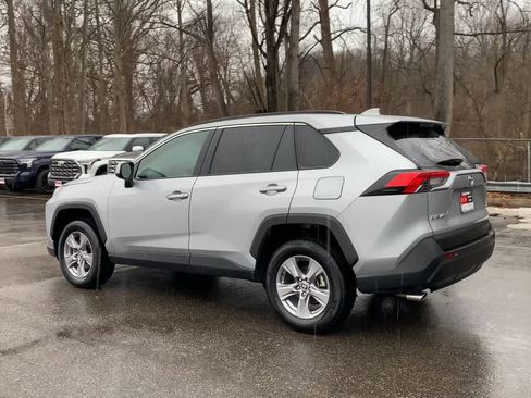 Used 2025 Toyota RAV4 XLE image 10