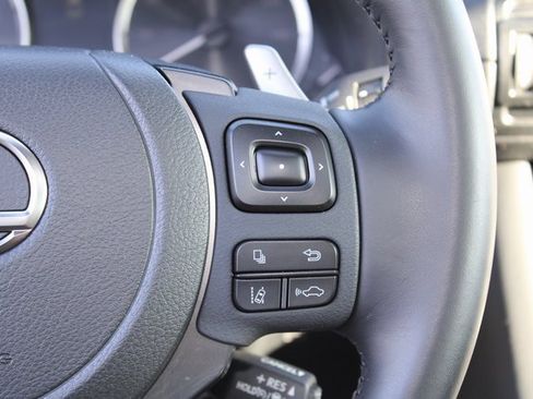 Certified 2024 Lexus IS 300 F Sport image 17