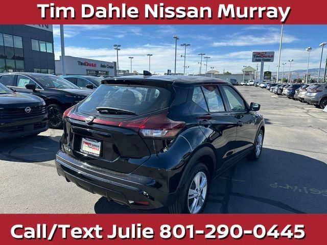 Used 2025 Nissan Kicks Play S FWD image 11