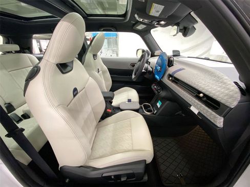 New 2026 MINI Cooper S image 31