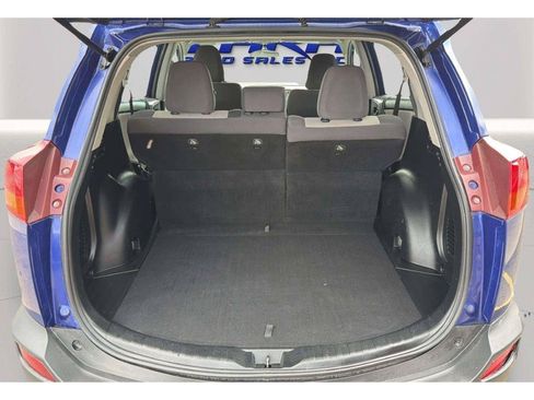 Used 2015 Toyota RAV4 XLE AWD/4WD image 30