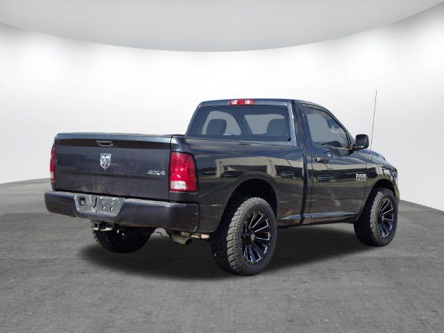 Used 2015 RAM 1500 Express AWD/4WD image 2