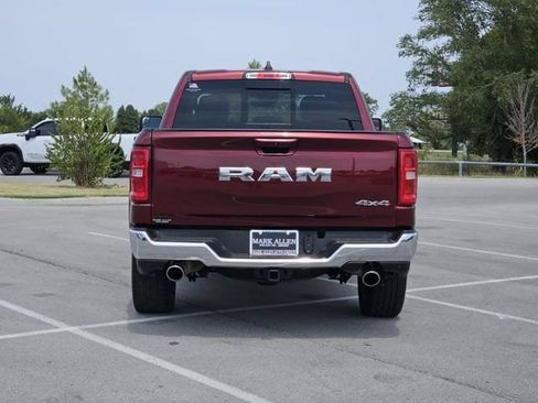 Used 2025 RAM 1500 Laramie AWD/4WD image 6