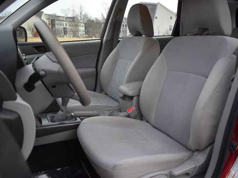 Used 2012 Subaru Forester 2.5X w/ Alloy Wheel Pkg image 12