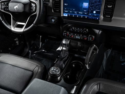 Used 2021 Ford Bronco First Edition image 18