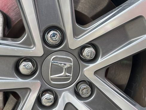 Used 2023 Honda Pilot EX-L image 5